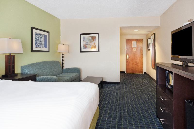 Holiday Inn Express Hotel & Suites Montgomery Boyd-Cooper Parkway By Ihg Exterior foto